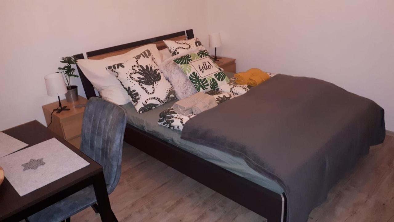 Garibaldik Apartman Budapest Esterno foto